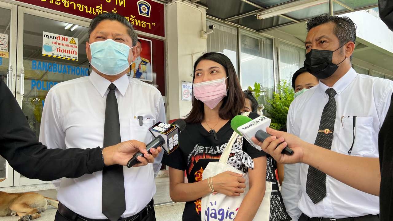 แม่น้องโชคยังไม่เชื่อปืนลั่น สบายใจหลังรู้ข้อเท็จจริง ขอรอผลละเอียดก่อน