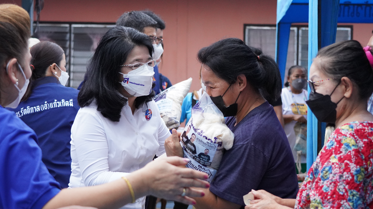 ไทยสร้างไทย ช่วยน้ำท่วม แนะ "ชัชชาติ" นำนโยบายอดีตผู้สมัคร ผู้ว่าฯ ไปใช้