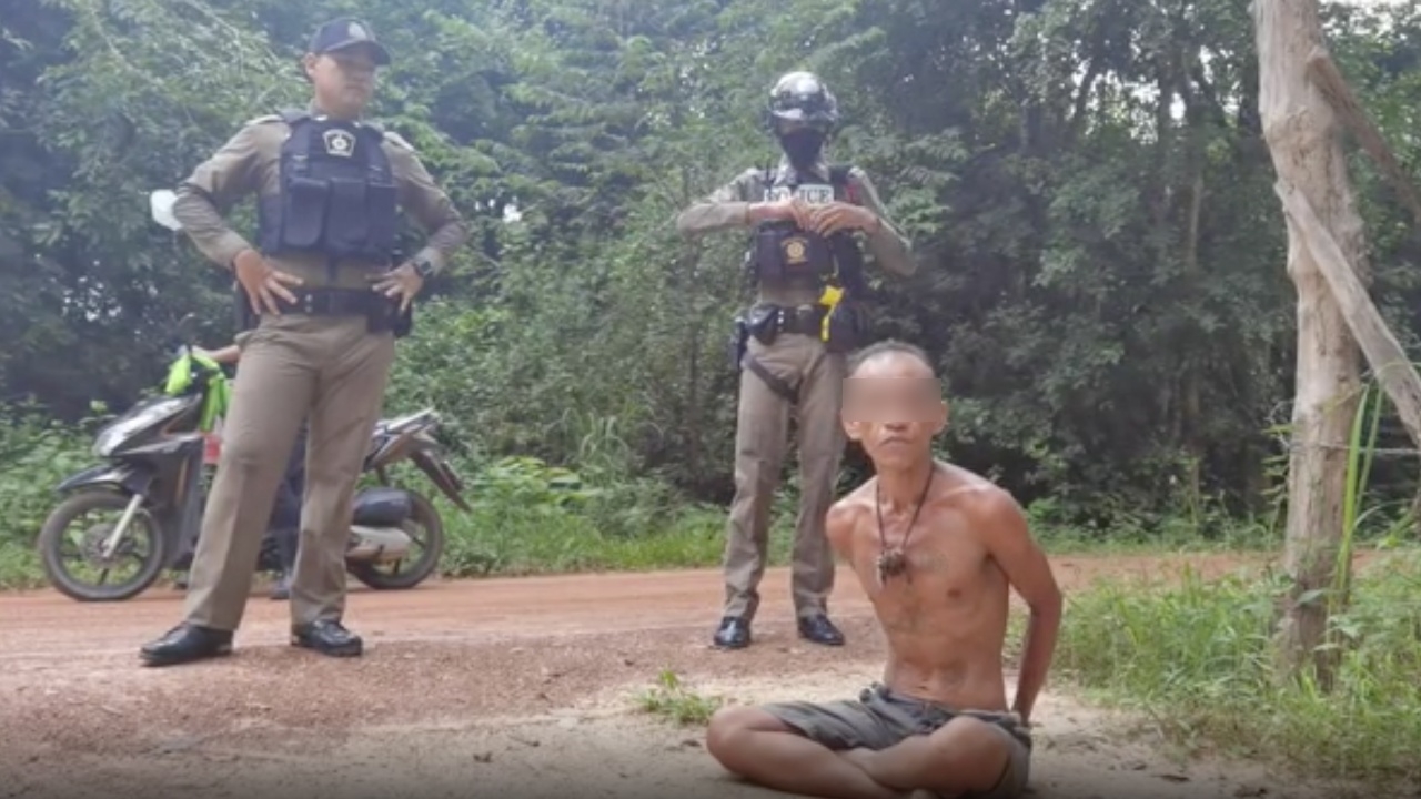 คลั่งยารายวัน ครั้งนี้ที่มุกดาหาร ชาวบ้านผวา หนุ่มห้อยของขลัง-เดินถือมีด