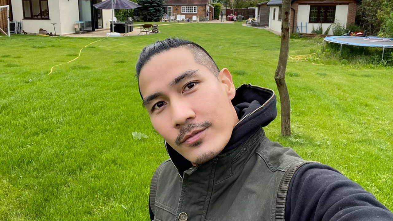 แบงค์ แคลช โพสต์ข้อความสุดพีกถึงแฟนเพลงสาว บอกให้ยืนยันตนเพื่อรับรางวัล