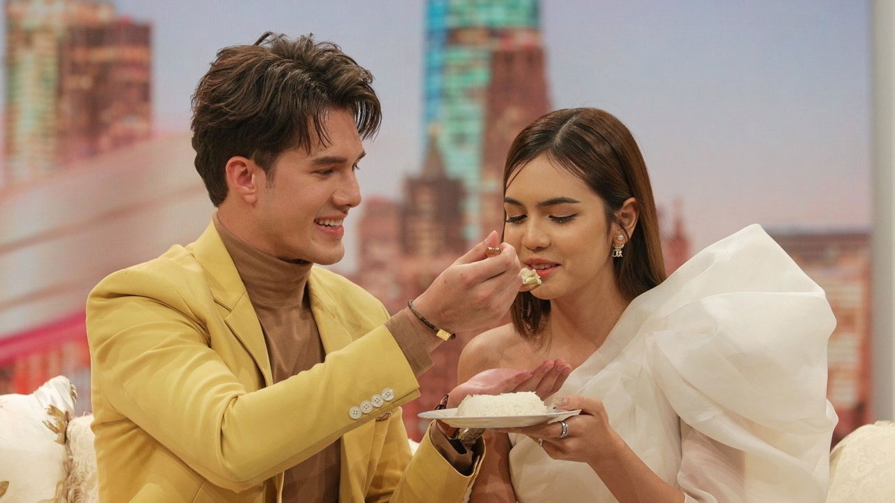 "มิกค์" ควง "ปูเป้" เผยสถานะหัวใจ ใน “ฮัลโหลซุปตาร์”