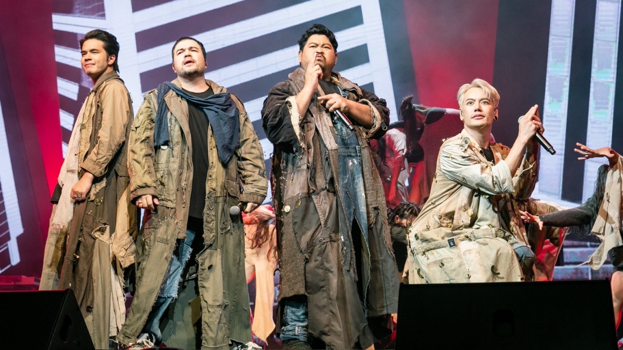 4 แยกปากหวาน #สู้ตายเราต้องรอด คอนเสิร์ตครบทุกอารมณ์ จัดเต็มความสนุก