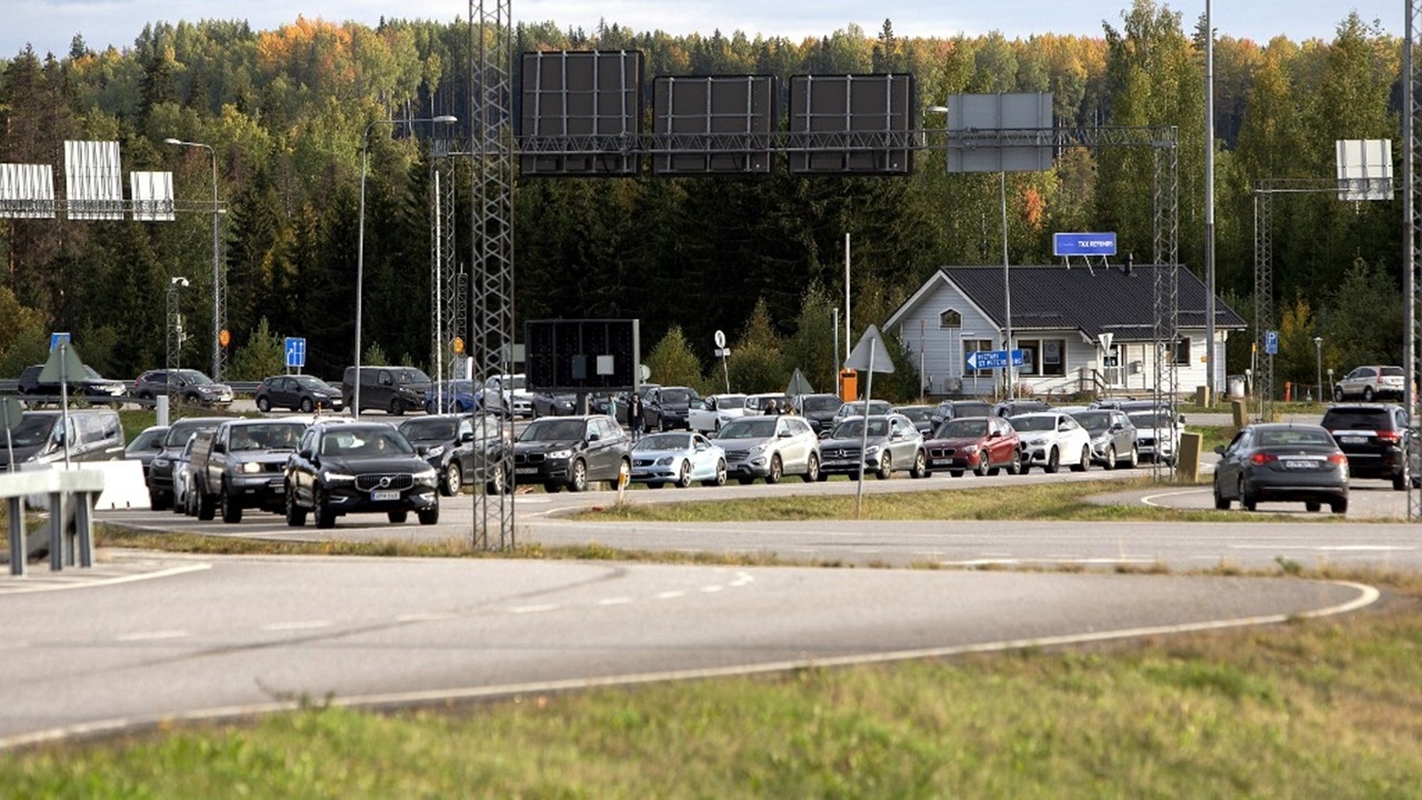 ชาวรัสเซียแห่เผ่นไปชายแดน หลังปูตินสั่งระดมกำลังสำรองไปร่วมสงครามยูเครน