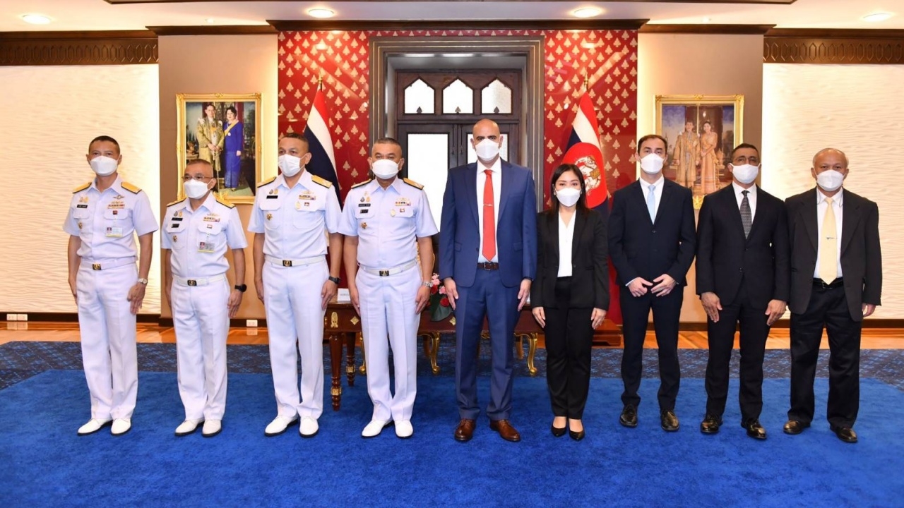 "บิ๊กเฒ่า" เซ็นซื้อ UAV ประจำฐานบิน 4 พันล้าน ยันเพื่อคุ้มครองทางทะเล