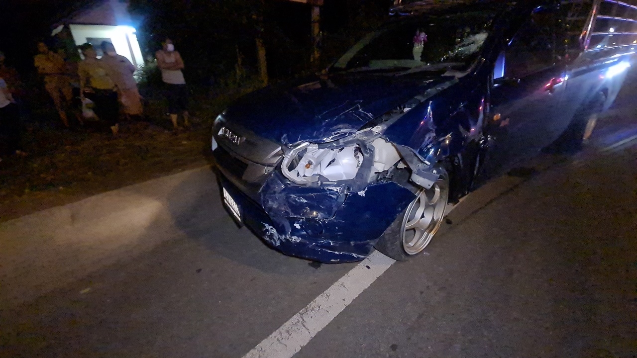 กระบะพุ่งชน จยย.นักศึกษาสาวเสียชีวิตคาที่ พบเป็นนักเรียนทุนพระราชทาน