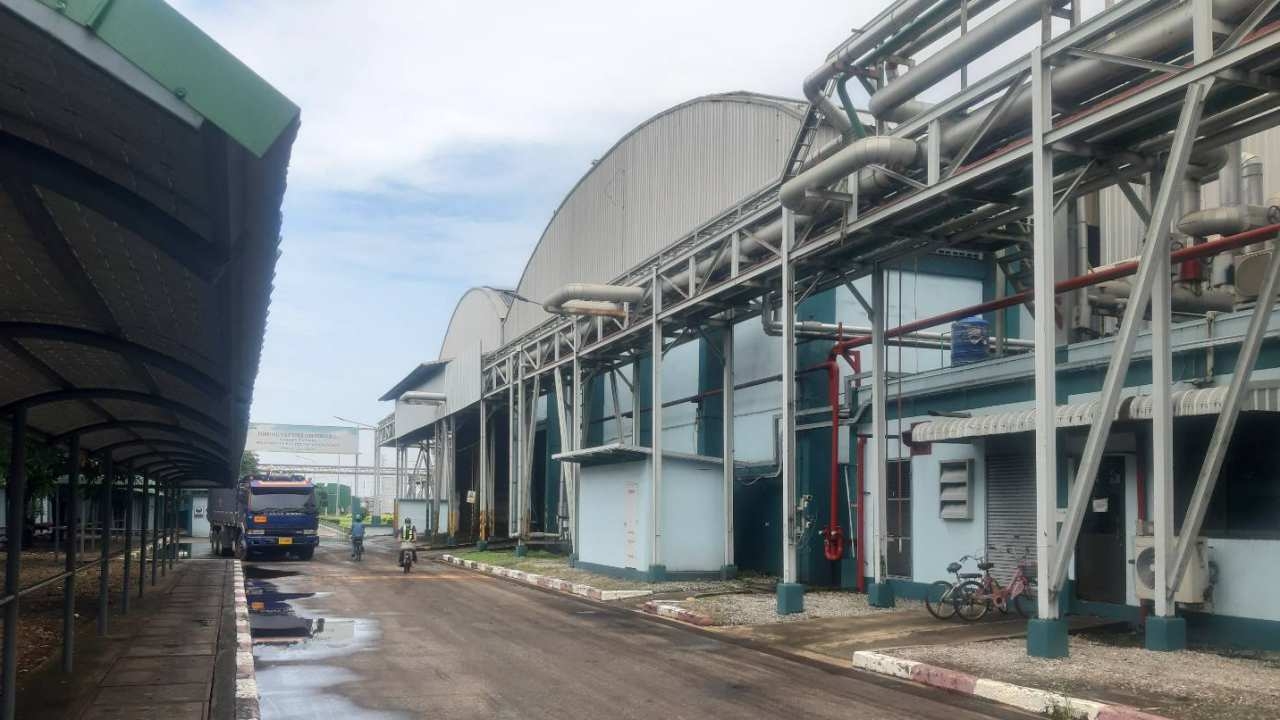 คืบสารเคมีรั่วนครปฐม ชาวบ้านนอน รพ. 9 ราย ส่วนคดียังรอตรวจโรงงานสาเหตุ