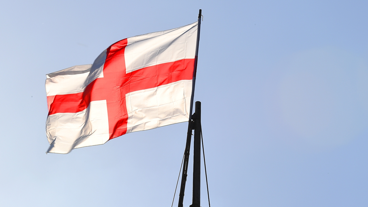 อังกฤษกลับไปกลับมา