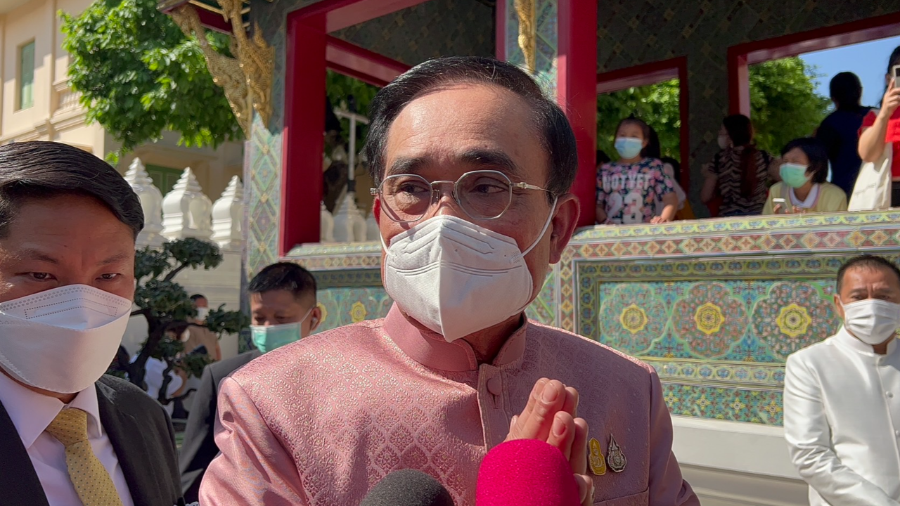 "สมเด็จพระสังฆราช" ประทานพรและเตือนสตินายกฯ ให้ใจเย็น ลดหงุดหงิด