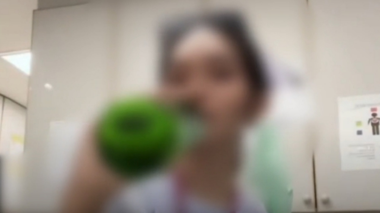 "สภาพยาบาล" เร่งสอบข้อเท็จจริง คลิป "พยาบาลสาว" กระดกขวดเบียร์ในโรงพยาบาล