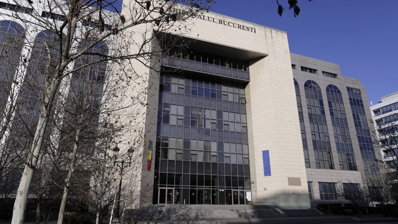 รวบ แอนดรูว์ เทต อดีตนักมวยจอมกร่าง พัวพันคดีข่มขืน-ค้ามนุษย์