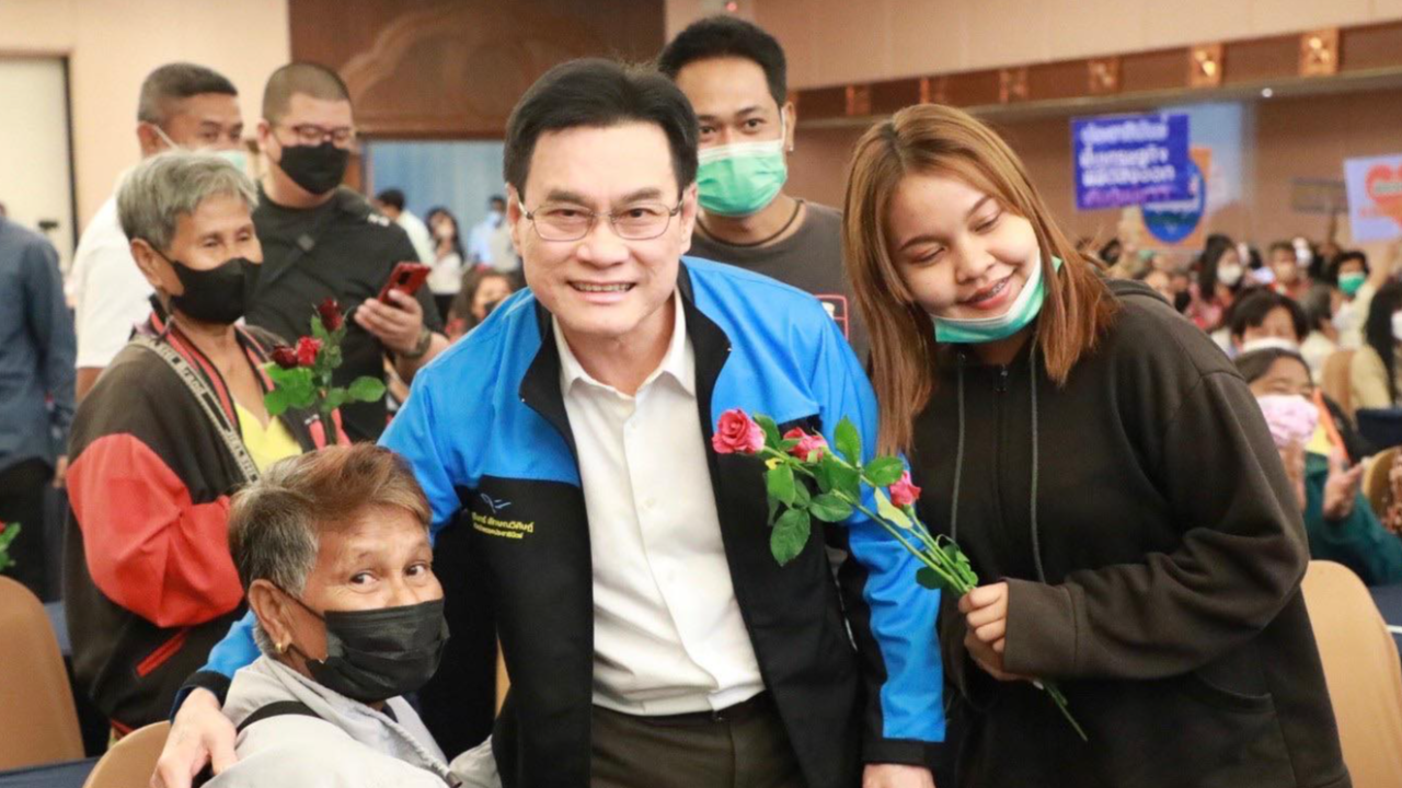 ปชป. สั่งทุกเขตเลือกตั้ง ติดป้าย “สร้างเงิน สร้างคน สร้างชาติ” ทั่วประเทศ