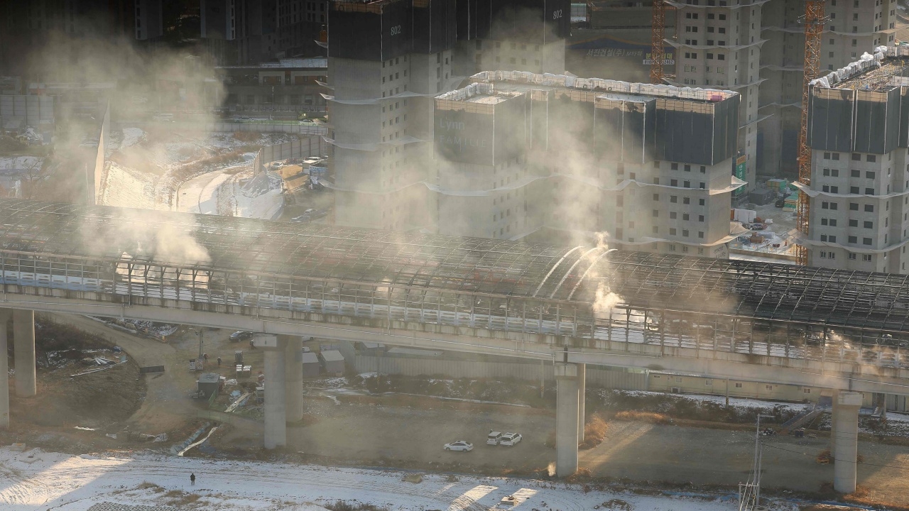 ไฟไหม้อุโมงค์ทางด่วนเกาหลีใต้วอด ดับอย่างน้อย 5 ศพ (คลิป)