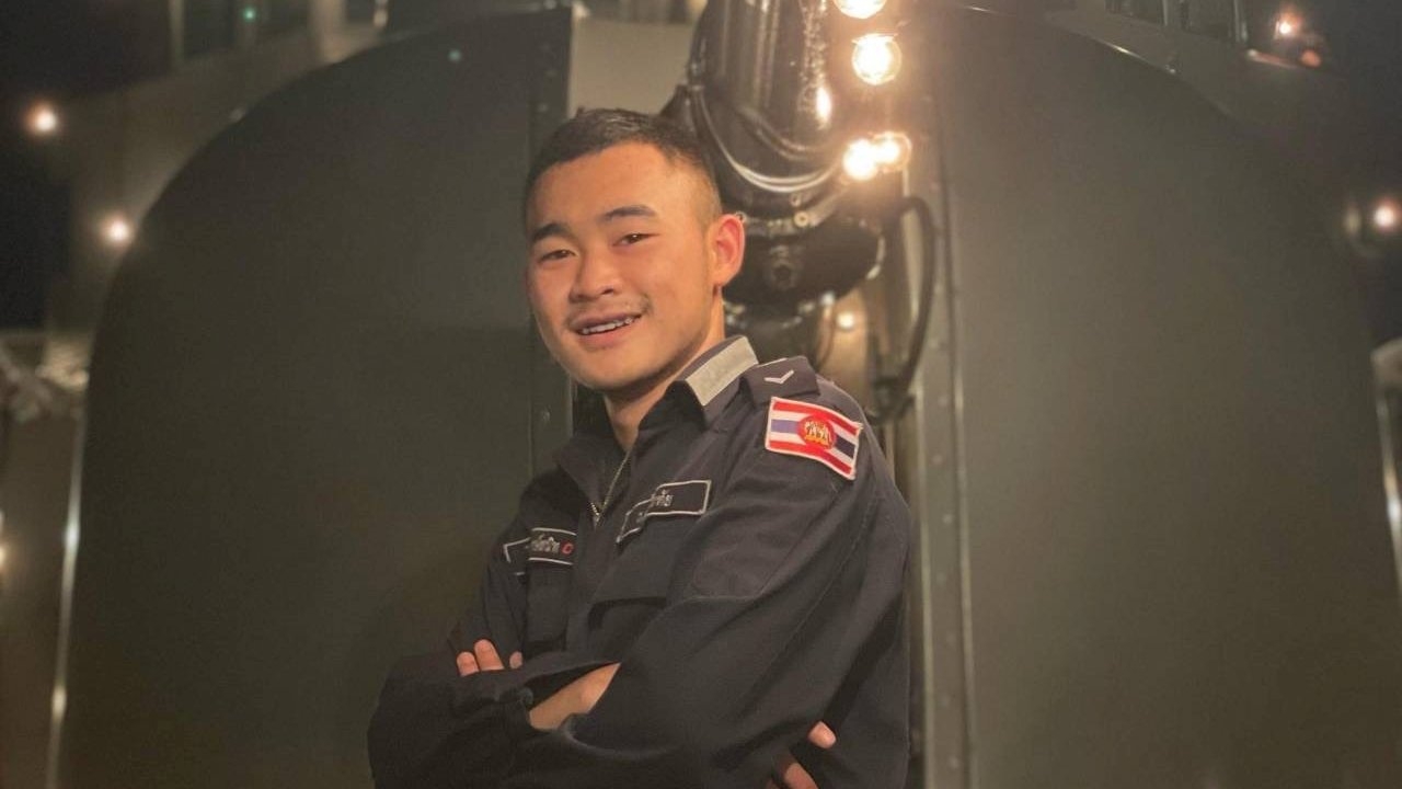 ครอบครัวกำลังพลเรือหลวงสุโขทัย ยังเฝ้ารอการค้นหา หวังจะได้พบ 5 ผู้สูญหาย