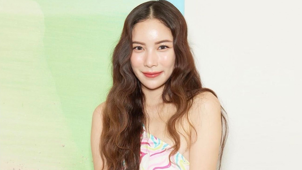 มุก วรนิษฐ์ ตอบแซ่บทำไมยังโสด หลังถูกใจคำคม "ควรเลิกเหยียดผู้หญิงที่ไม่มีใครเอา"