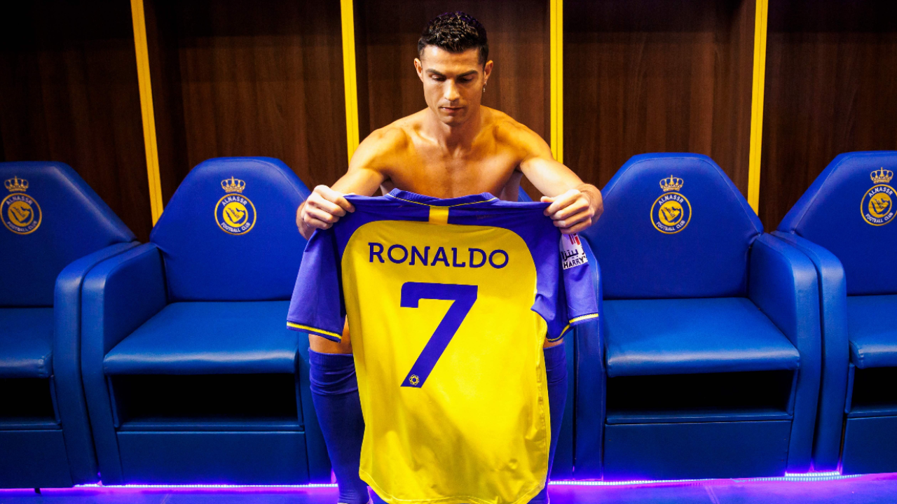 แบนแล้วไง? “อัล นาสเซอร์” พร้อมจ่ายค่าปรับส่ง “โรนัลโด” ประเดิมสนามบู๊ “อัล ตาอี”