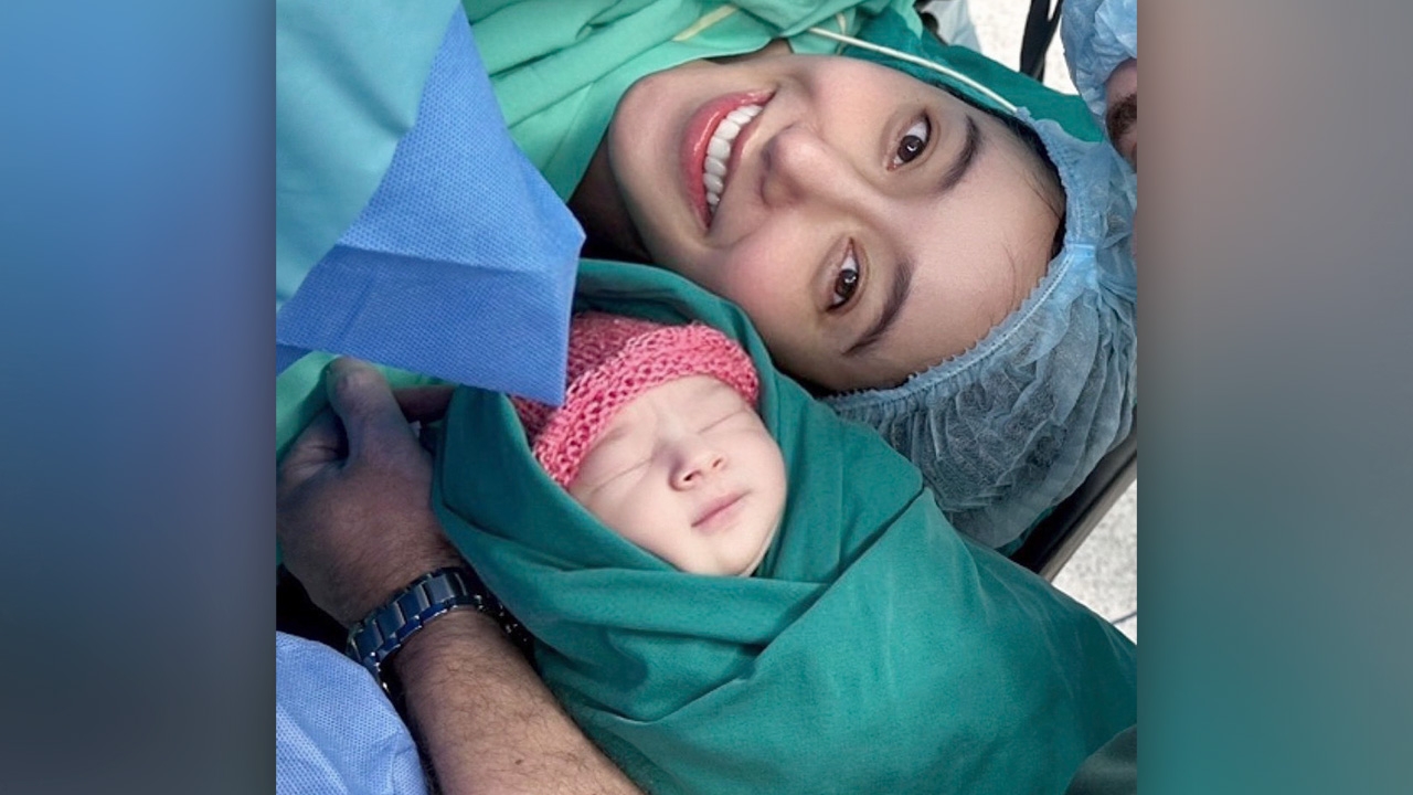 คลอดแล้ว ไอซ์ อภิษฎา เผยโฉมลูกสาวน้องเลอา น่ารักน่าหลงสุดๆ 