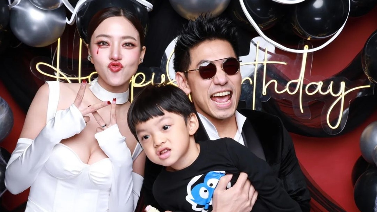 นิวเคลียร์ หรรษา จัดงานปาร์ตี้วันเกิด ดีต่อใจเห็นภาพพ่อแม่ลูกพร้อมหน้า