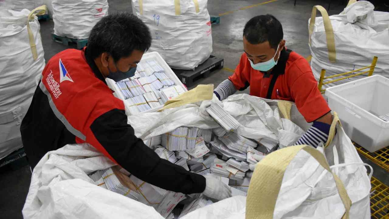 ปิดหีบส่งไปรษณียบัตร ทายผลแชมป์ฟุตบอลโลก 2022 ทะลุ 112 ล้านฉบับ