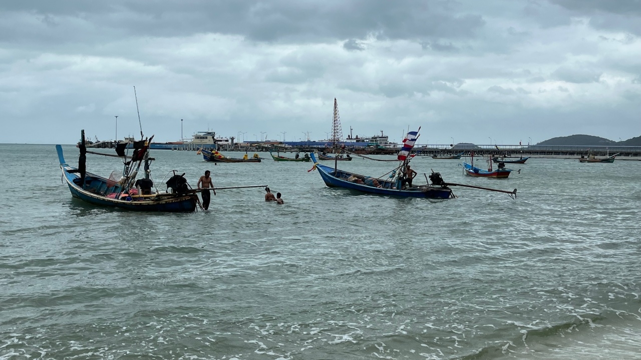 สั่งงดเดินเรือ "สมุย" 18-19 ธ.ค. หลังทะเลมีคลื่นลมแรง หวั่นไม่ปลอดภัย