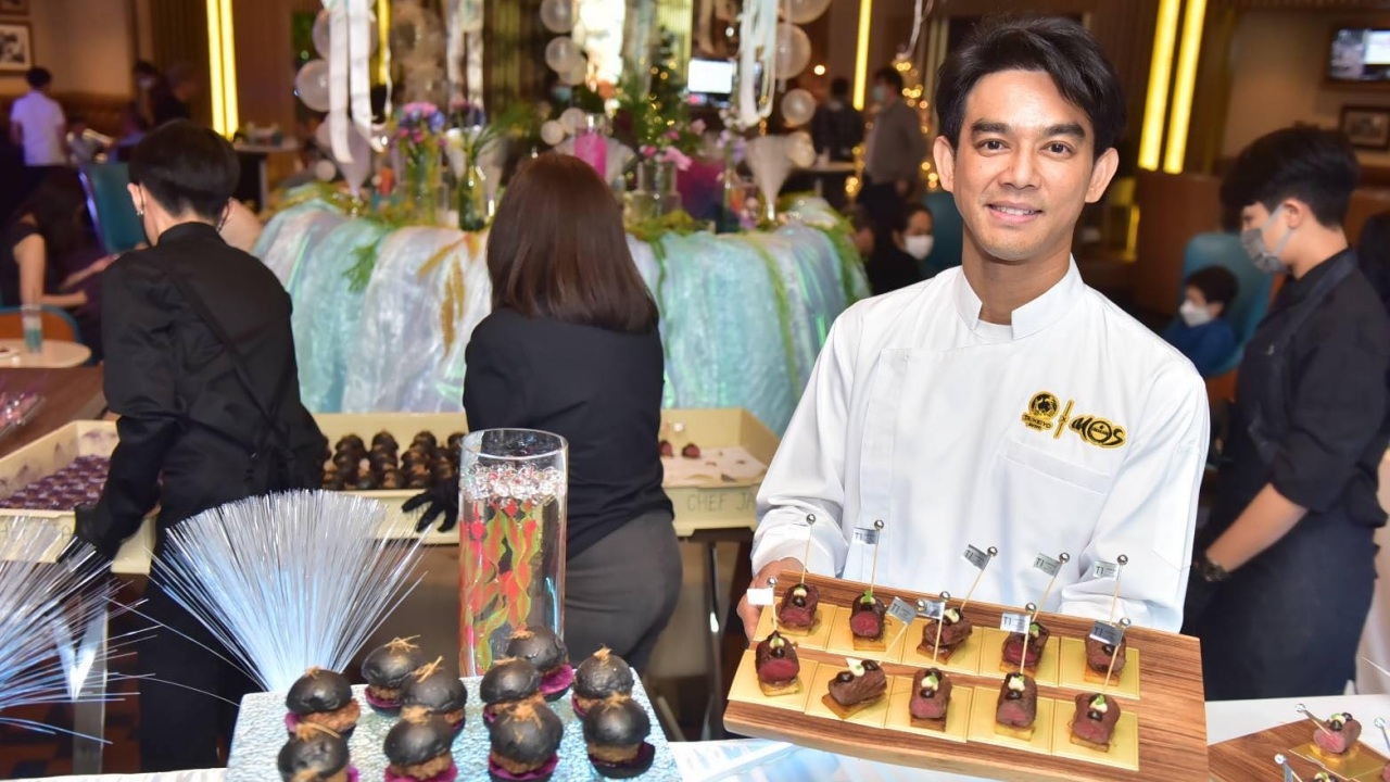 มอส ปฏิภาณ โชว์ฝีมือปรุงเมนูพิเศษ พร้อมพาชมหนัง Avatar 2