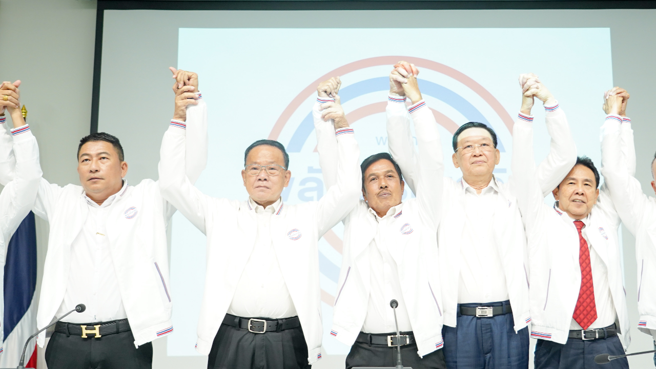 พปชร. เปิดตัว 10 ว่าที่ผู้สมัคร ส.ส. เชื่อเลือกตั้งหน้ามีนายกฯ ชื่อ “ประวิตร”