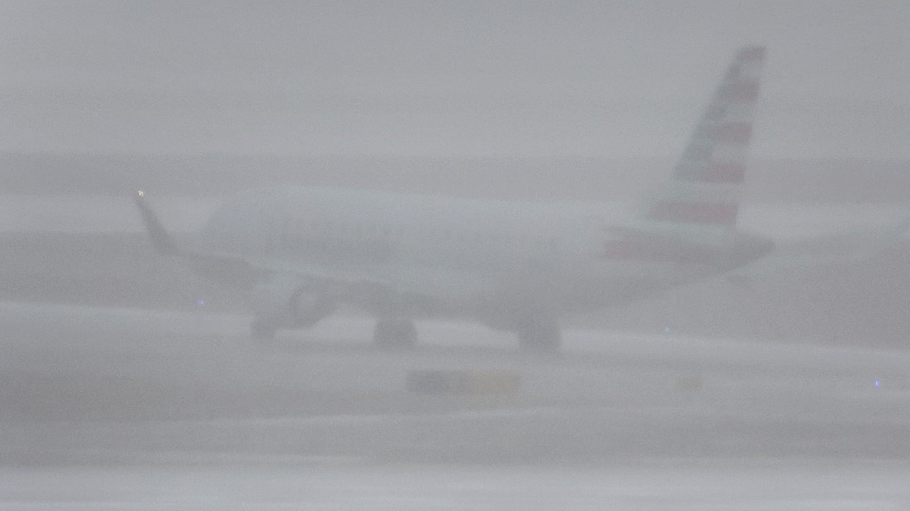 สหรัฐฯ ยกเลิกเที่ยวบินแล้วกว่า 3,000 เที่ยวบิน ฤทธิ์พายุฤดูหนาว