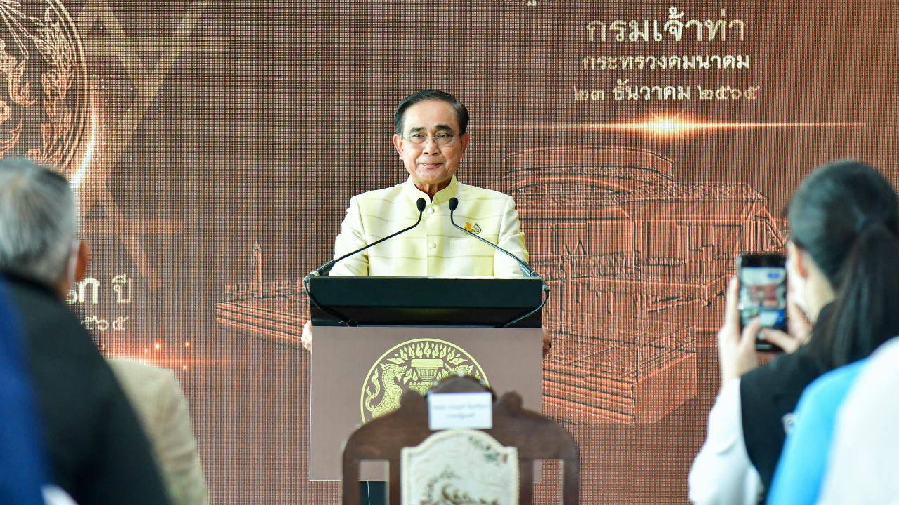 เปิดท่าเรือราชินี-บางโพ เป็นของขวัญปีใหม่ “บิ๊กตู่” ฟุ้งประเทศเดินหน้า