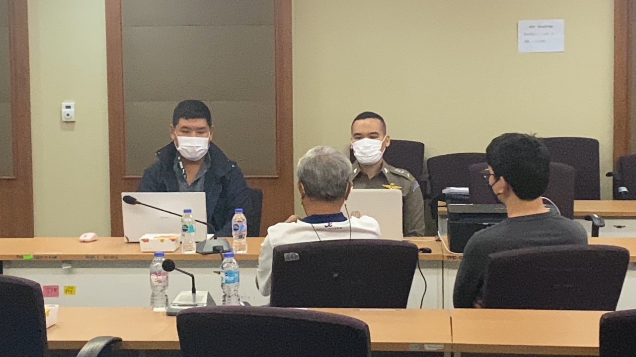 เอาผิดแล้ว 2 ราย โพสต์ข้อมูลเท็จ 2 อดีตบิ๊กตำรวจ หนุน "ตู้ห่าว" ทำผิด