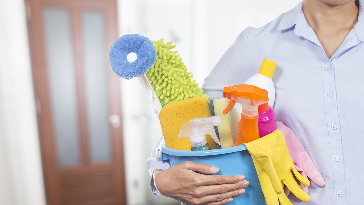 ค่าแรงขั้นต่ำพุ่งวันละ 800-1,500