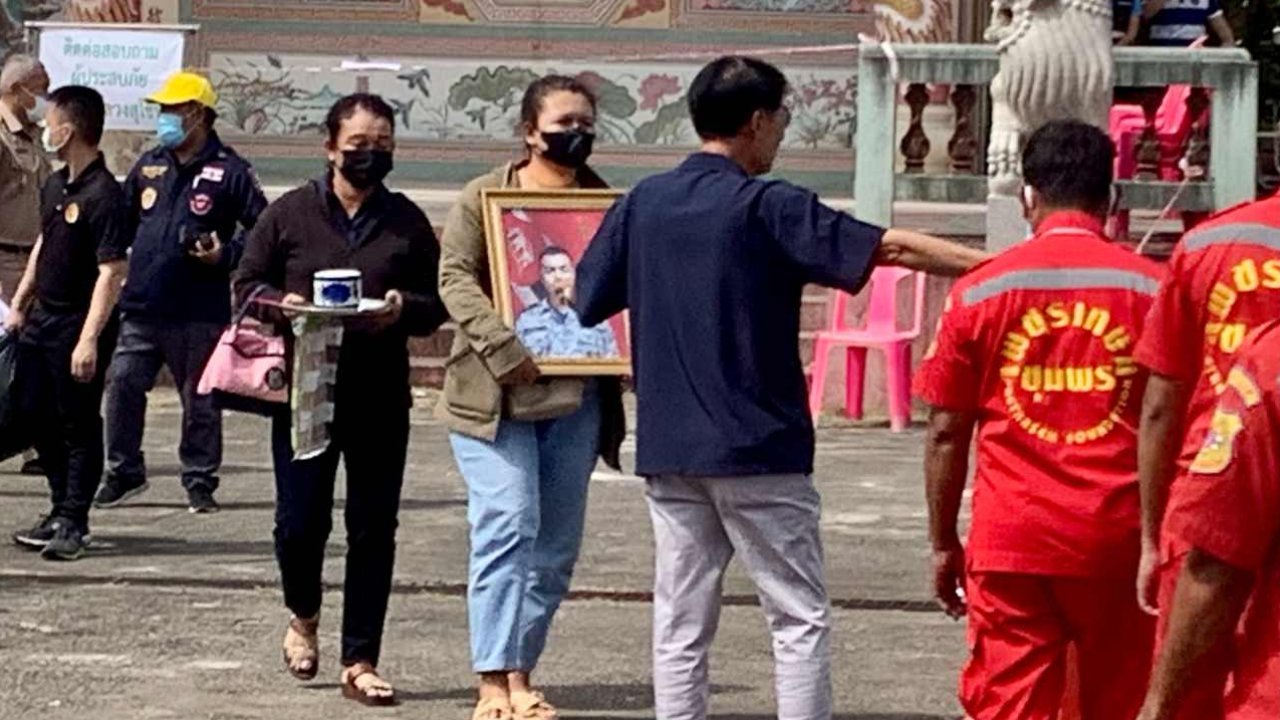 นำ 6 ร่างลูกประดู่เรือรบล่ม กลับสัตหีบ พระราชทานน้ำหลวงอาบศพ 