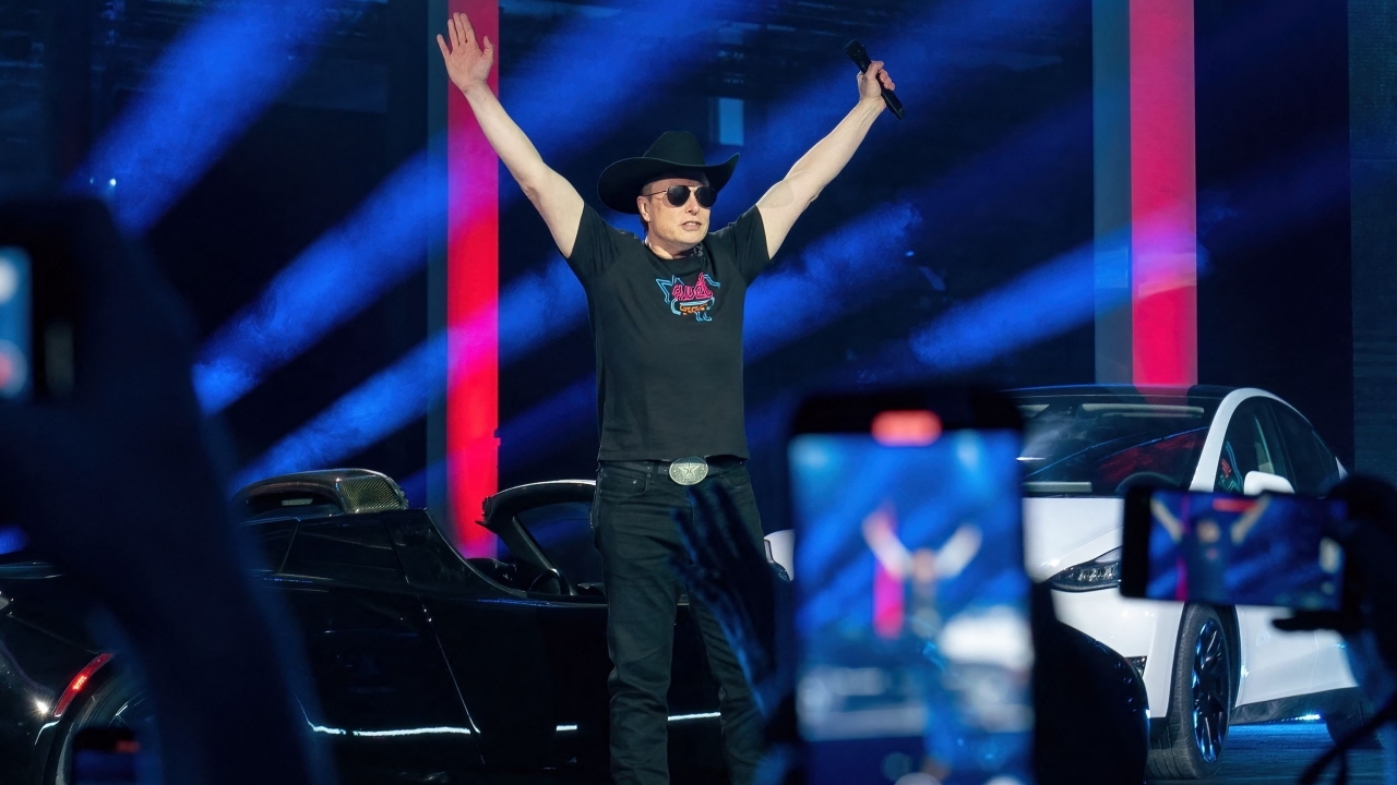 ลูกค้า Tesla ทยอยทิ้งใบจองรถ แจงเหตุผลไม่ชอบพฤติกรรมของ Elon Musk 