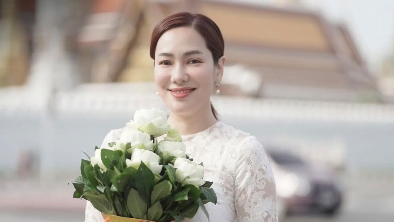 อนุโมทนาบุญ จอย รินลณี ละทางโลก เข้าปฏิบัติธรรมยาวถึงปีหน้า