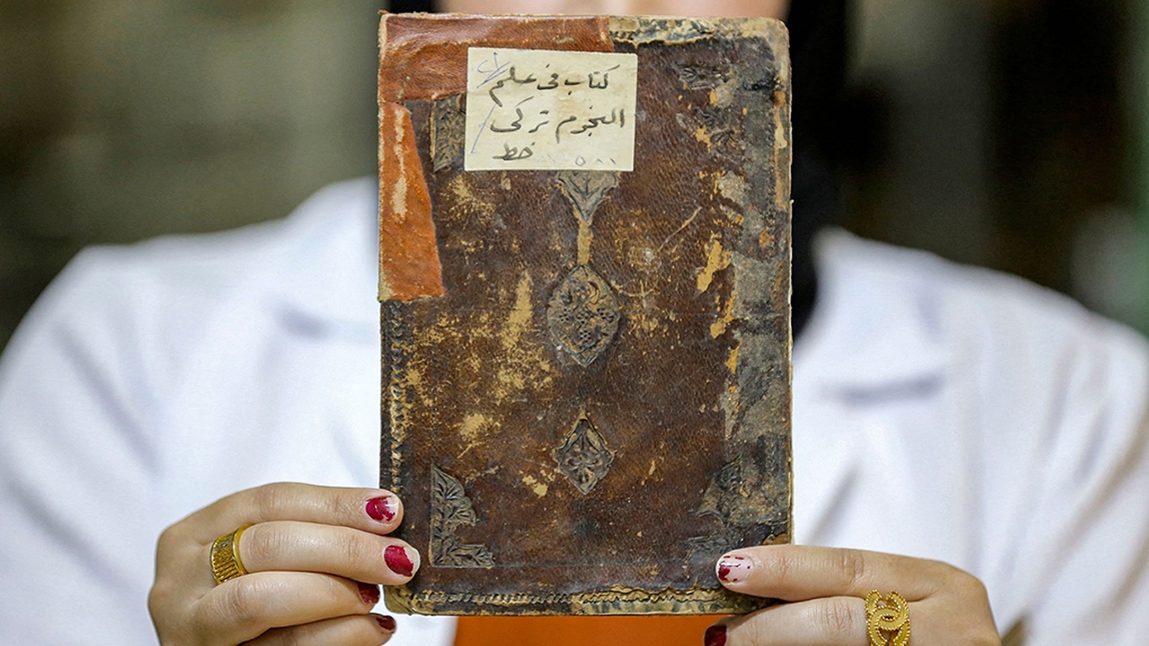 บูรณะต้นฉบับอายุนับพันปีอวดโฉมต่อโลก