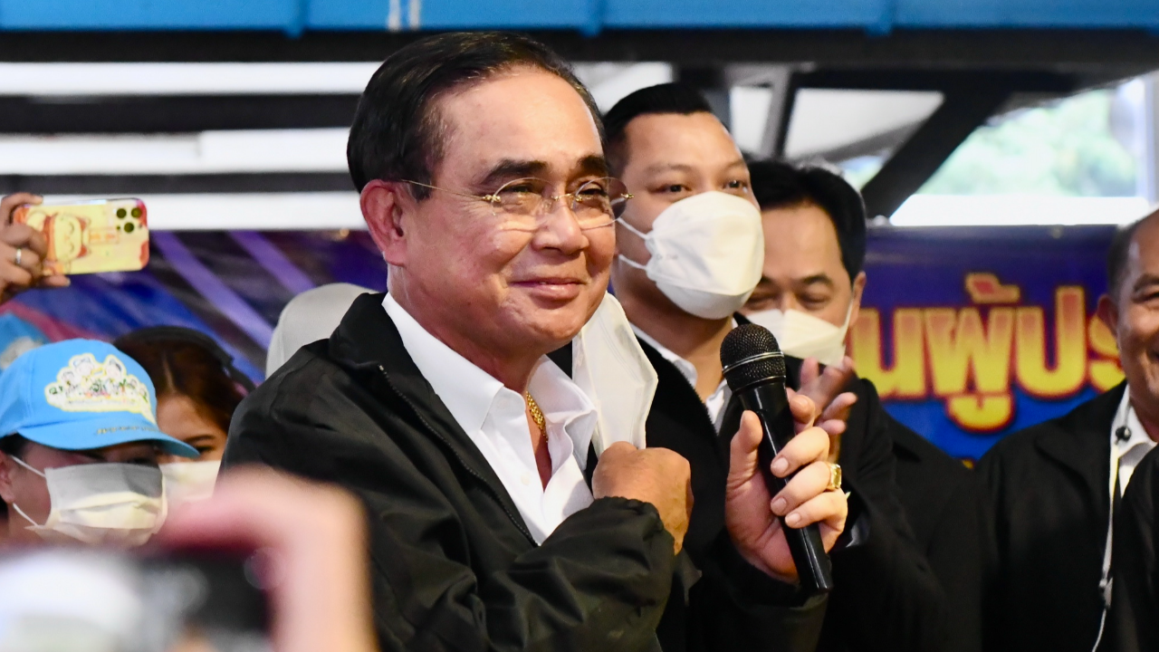 แหลงใต้บอกรักคนสงขลา “บิ๊กตู่” ย้ำเป็นนายกฯ ของคนทั้งประเทศ