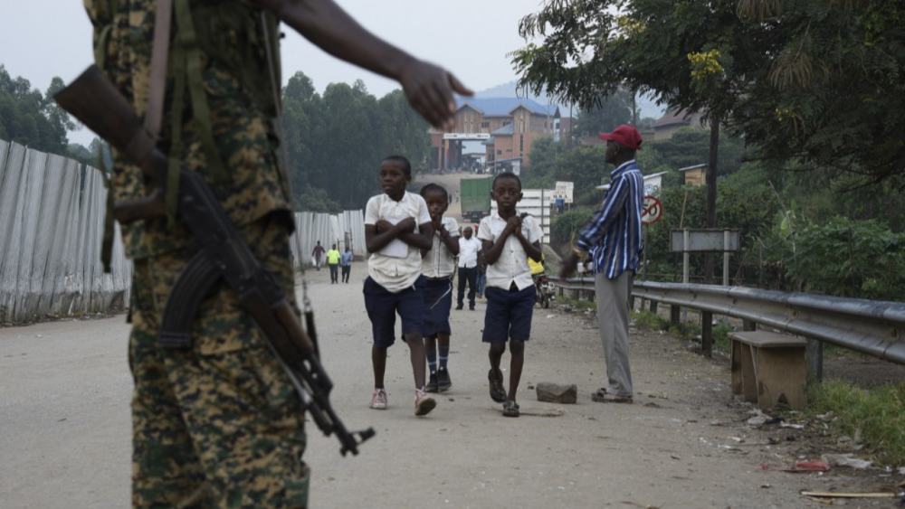 ยูกันดาพบเด็กนร.ติดเชื้อ "อีโบลา" 6 ราย สั่งปิด ร.ร. ติดตามผู้ใกล้ชิด 170 คน