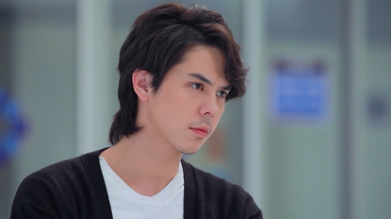 ความสงสัยที่เก็บไว้ในใจ พีช เริ่มงงในความสัมพันธ์ระหว่าง เก้า-คริส ใน รากแก้ว Ep.3