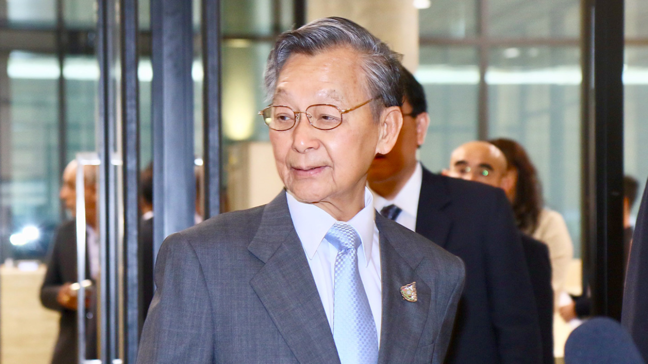 10 ปี คดี ชวน หมิ่น ทักษิณ อัยการได้รับสำนวนก่อนหมดอายุความ 8 วัน  