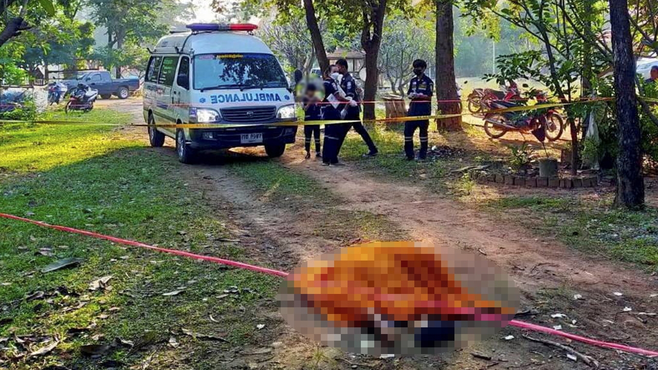 พระใหม่สุดทน ดักฆ่าพระรุ่นพี่ ชอบดูถูกแม่-ล้อยากจน