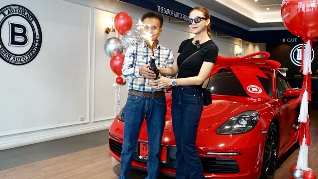 จ๊ะ นงผณี ควักเงินจากน้ำพักน้ำแรง ถอยรถป้ายแดงคันใหม่ เพื่อความสุขครอบครัว