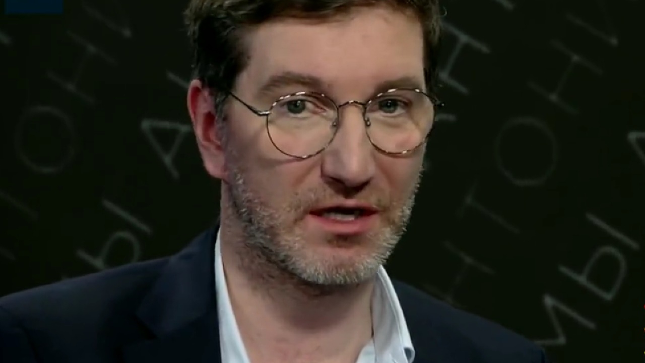 สื่อรัสเซียรับไม่ได้ สั่งพักงานผู้ประกาศข่าว ปากพล่อยบอกให้เผาเด็กยูเครน