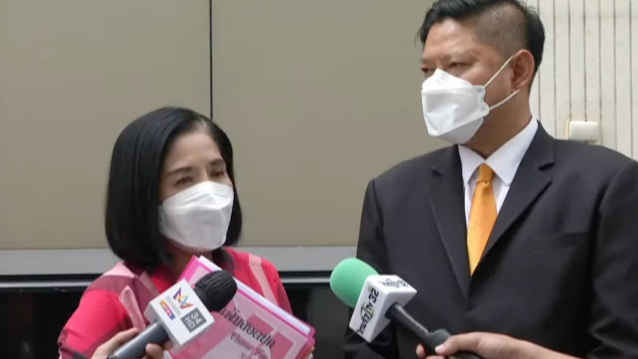 "หญิงไก่" เปิดหลักฐาน ปัดหลอกเงินเสี่ยพันล้าน ยันได้มาโดยเสน่หา