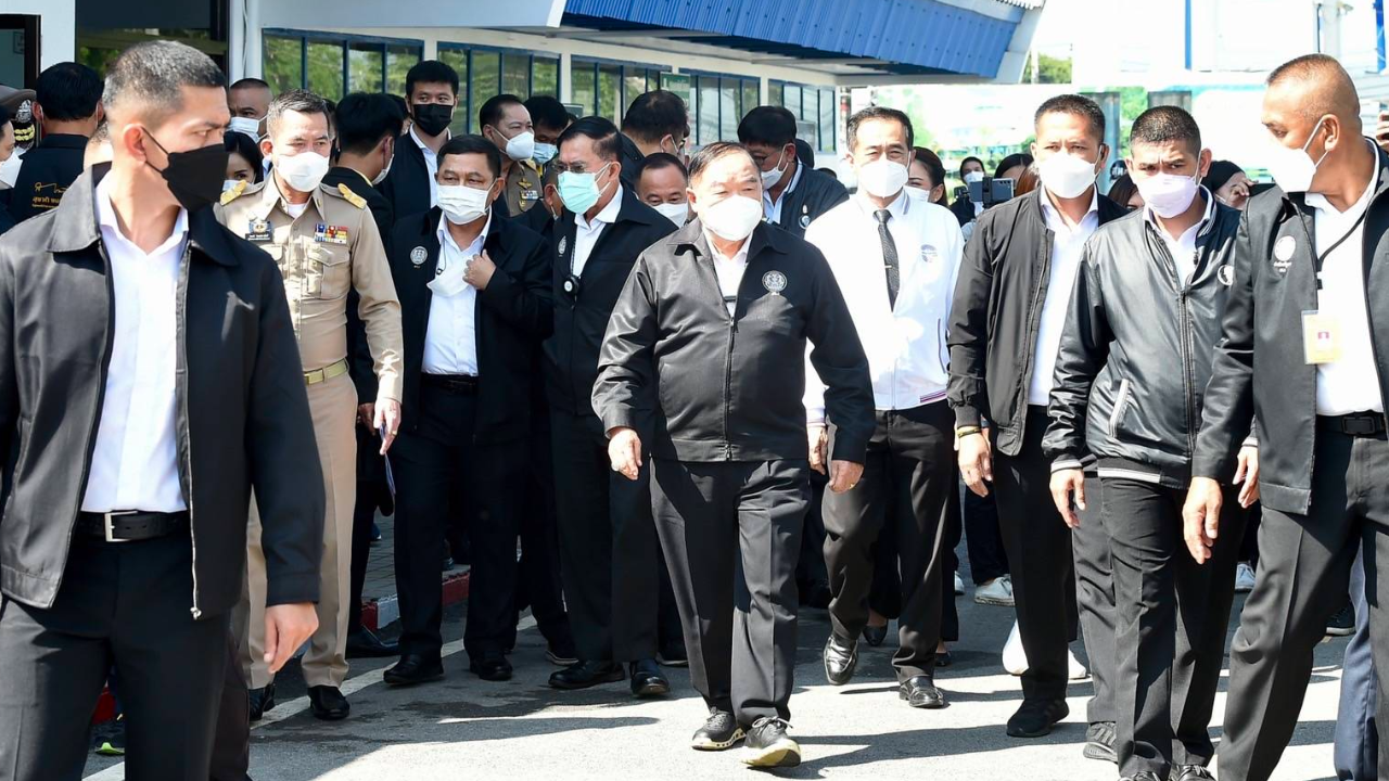 "บิ๊กป้อม" ฟิต ไม่เว้นวันหยุด 22 ต.ค.นี้ ลุย “ยะลา-ปัตตานี” ติดตามงาน 