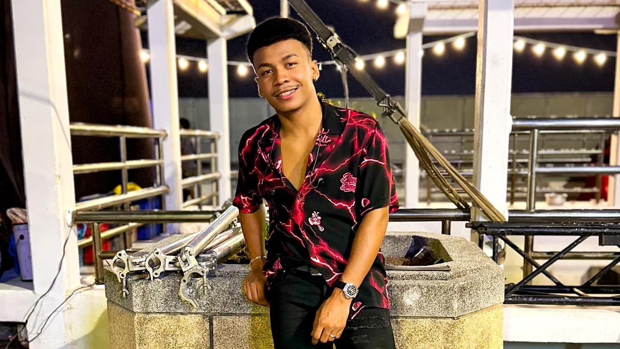 โชค รถแห่ โพสต์ชี้แจงปมดราม่า ถามรังแกทำไม ตัดพ้อคนดังๆ ใจร้ายกับผมจัง