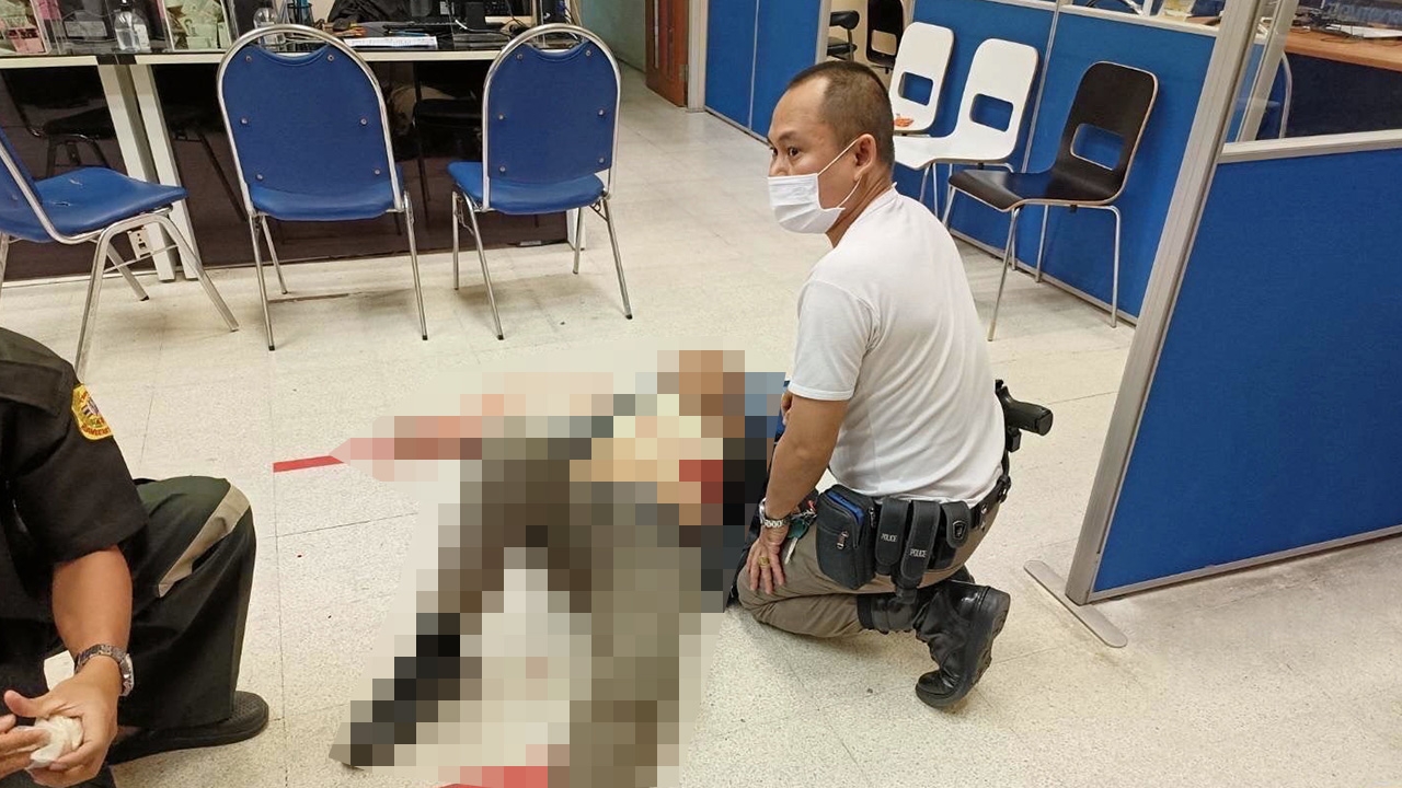 หึงโหดราวีถึงโรงพัก เมียแก่ยิงพ.ต.ท. ลั่นไกใส่ขณะเข้าเวรอยู่บาดเจ็บสาหัส 