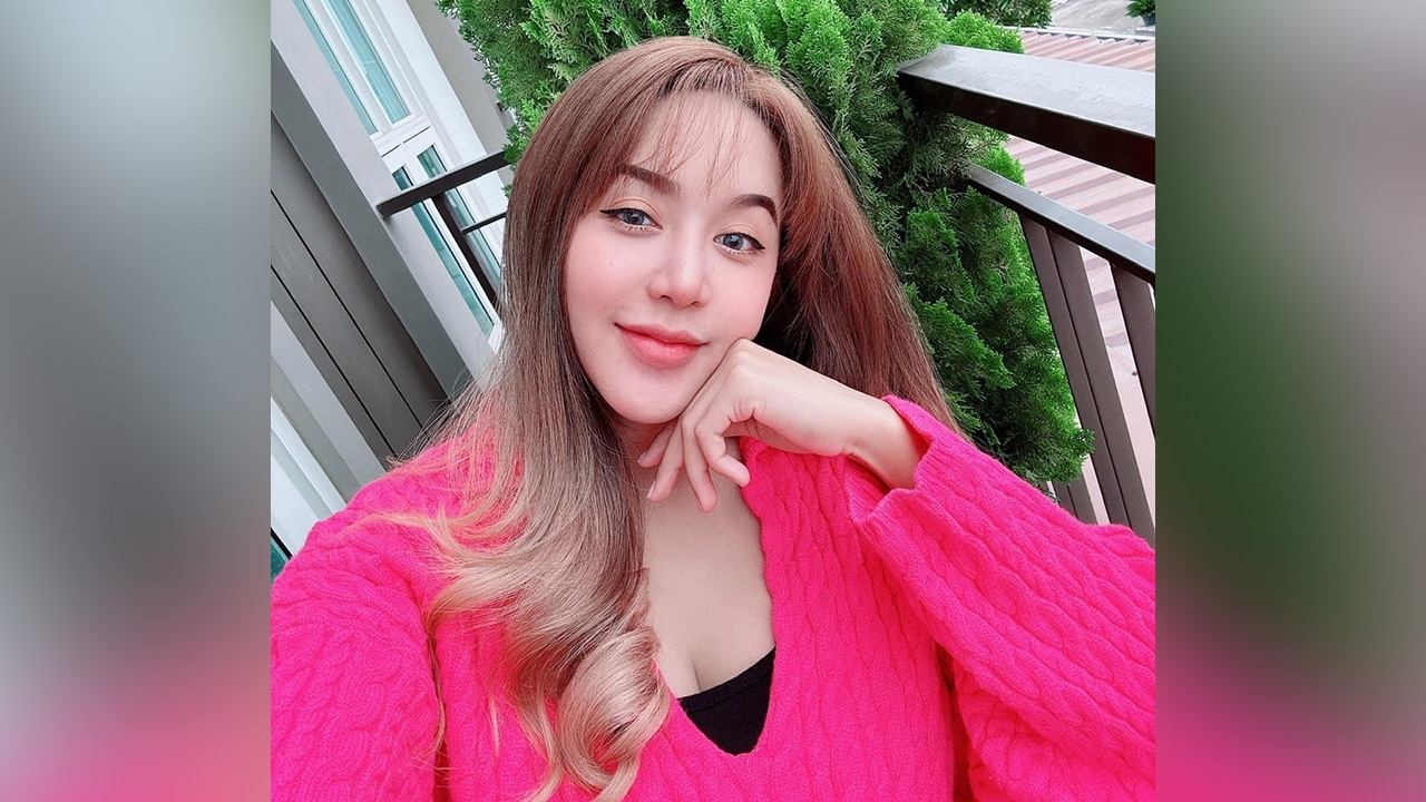 นัส เมียโชค รถแห่ โพสต์ข้อความอ่านแล้วสะดุ้ง หลังสามีเจอดราม่าอีกรอบ