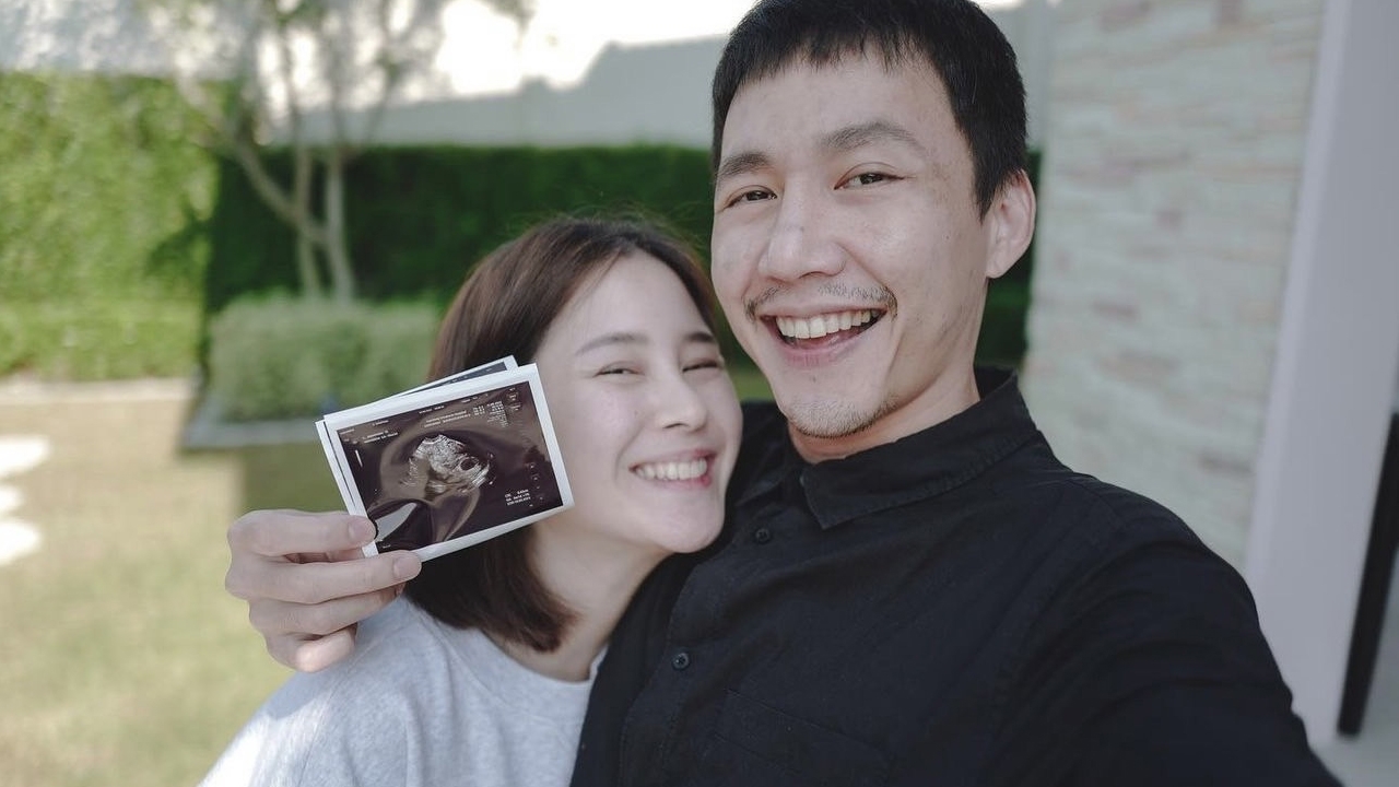 ท้องแล้วจ้า ตุ๊กตา เดอะวอยซ์ ประกาศข่าวดีท้องลูกคนแรก แพ้ท้องหนักมาก