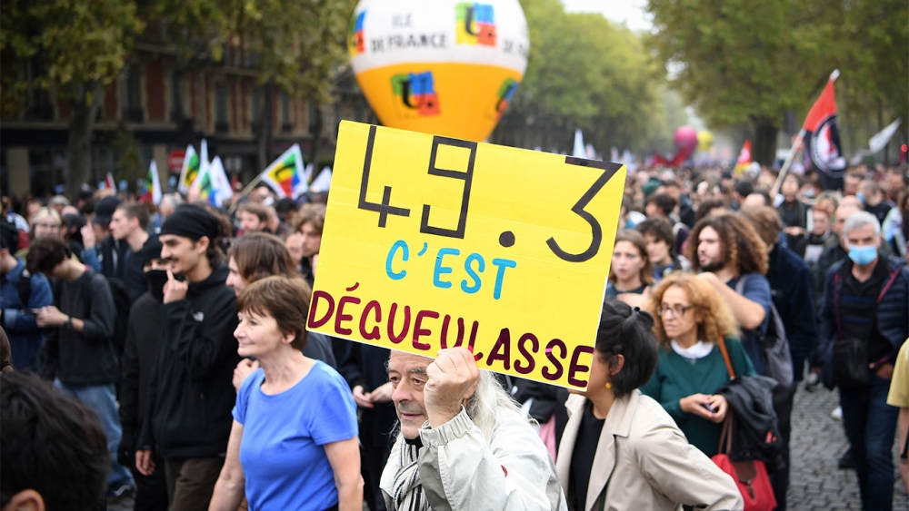 หยุดงานประท้วงลุกลามทั่วฝรั่งเศส