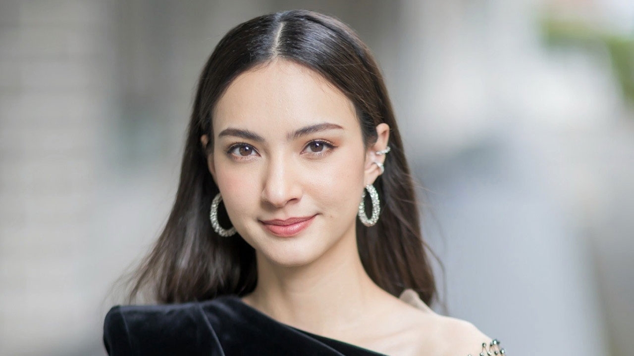 “แอนน่า” ปลื้มดังเกินความคาดหวัง จบ “สาวน้อยร้อยไมค์” มีละครใหม่ 2 เรื่อง