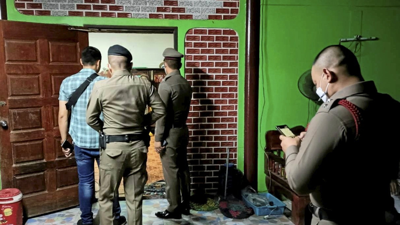 ยิงลงพื้น ถูกอดีตพี่เขยดับ น้องเมียปืนดุ ฉุนทุบตีพี่สาว