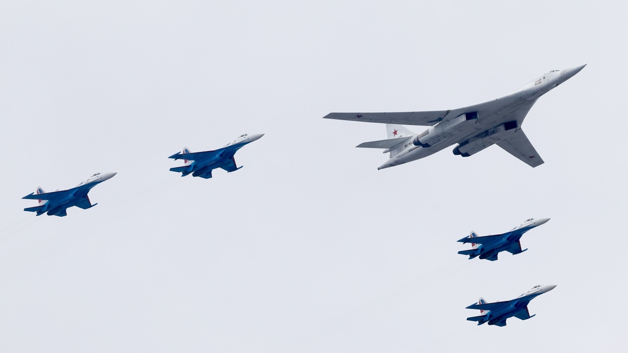 ผวา สงครามนิวเคลียร์ ปูติน ‘พร้อมบวก’ ส่งฝูงบินทิ้งระเบิดจ่อปากประตู นาโต